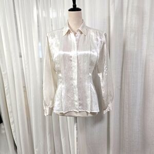 VTG Diversity Petite White‎ Satin Pleated Jacquard Womens Blouse Size 10